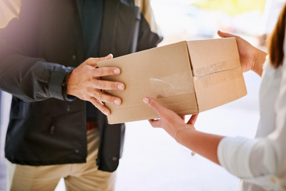 mon-voisin-refuse-rendre-mon-colis-recours
